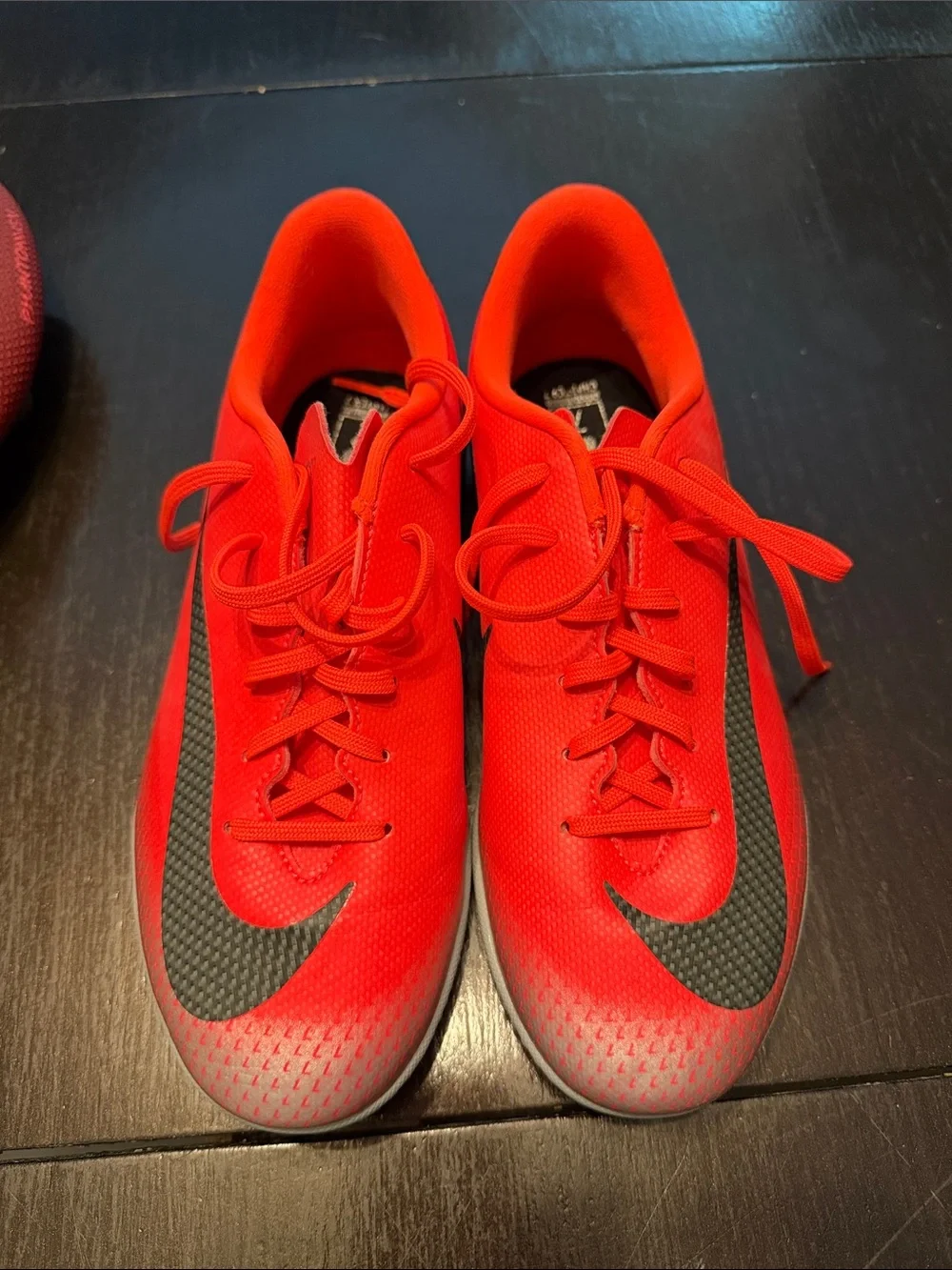 Nike Kids Bright Red Low-Profile Soccer Sneakers